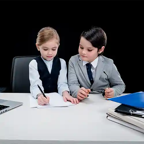 Children's working together on an assignment